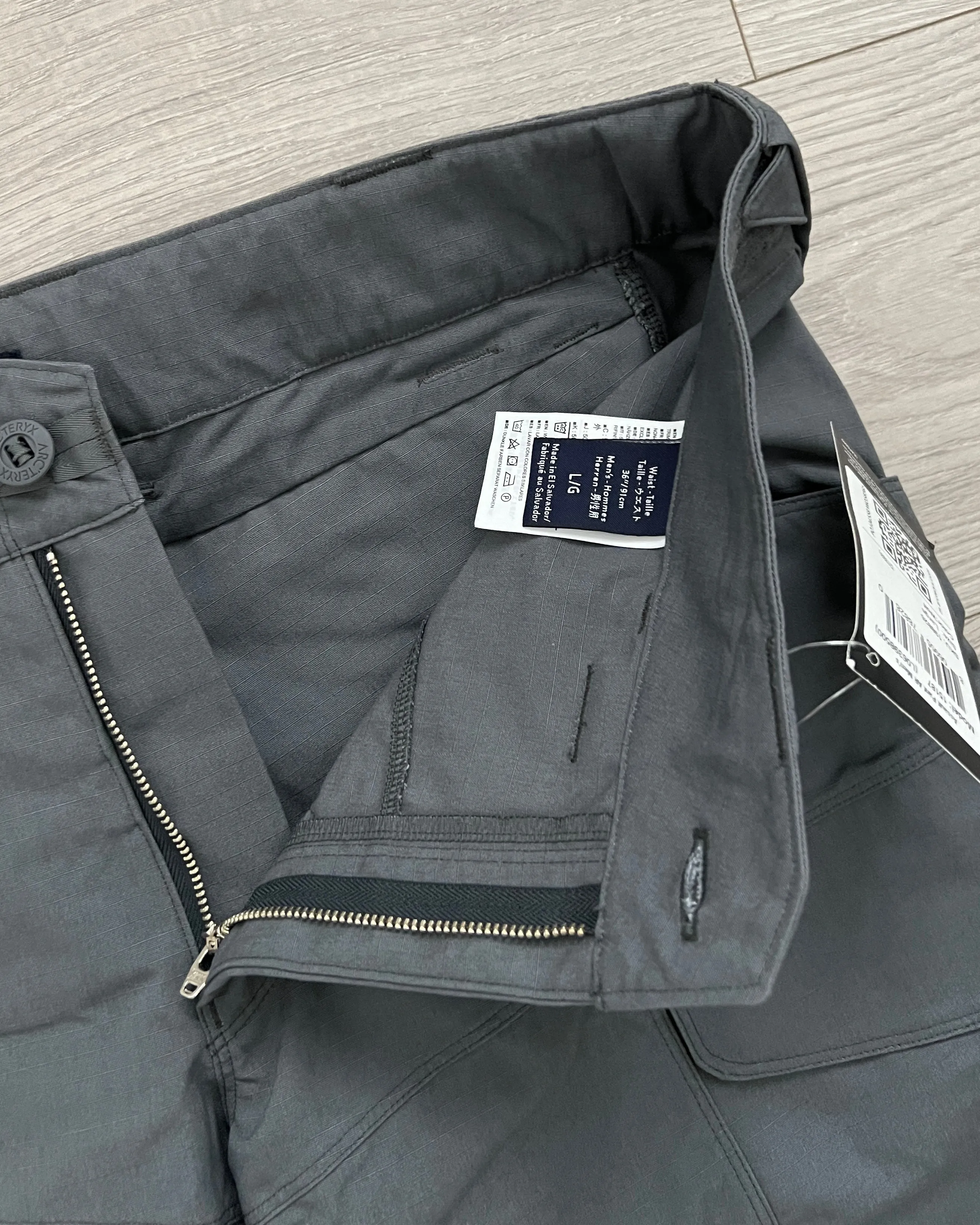 Arcteryx LEAF Assault AR Pants Wolf Grey, Made in El Salvador - Size L