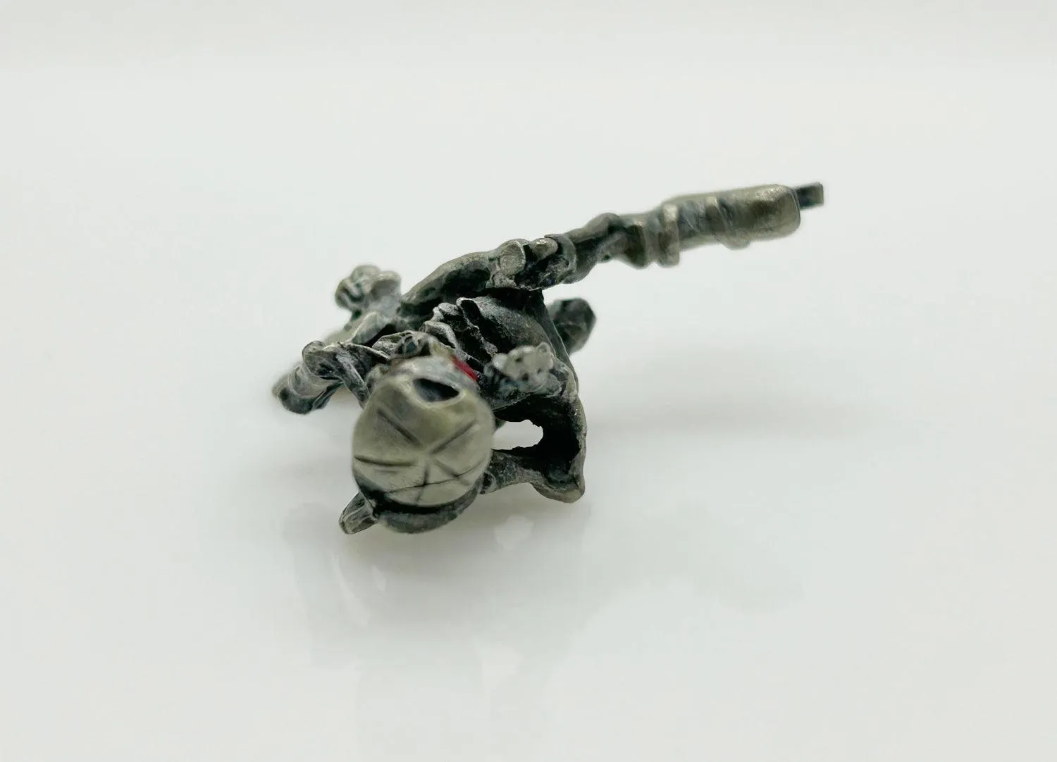 Skeleton with Red Eyes, on Rollerblades Pendant