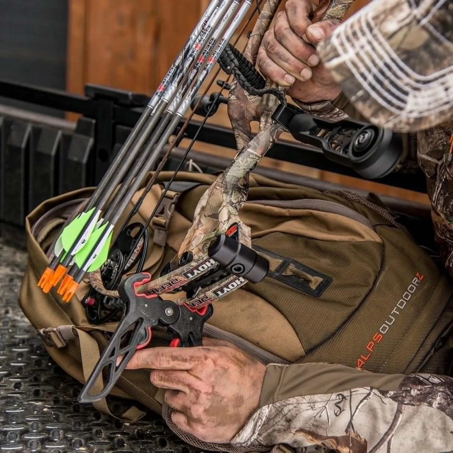 TRUGLO Bow Jack Lightweight Durable Portable Folding Bow Stand for Bowhunting w/Integrated Finger Tabs & Overmolded Rubber Grips
